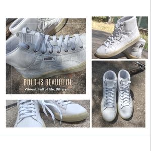 Puma Women's Mock-Croc White High Tops Size 6